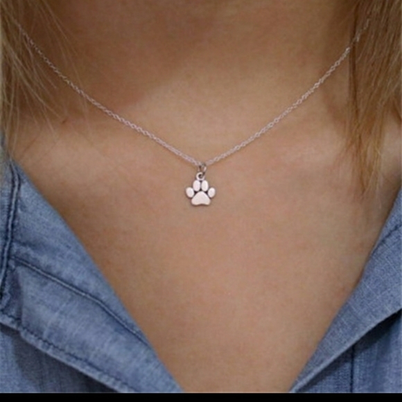 Paw print necklace - Picture 2 of 3